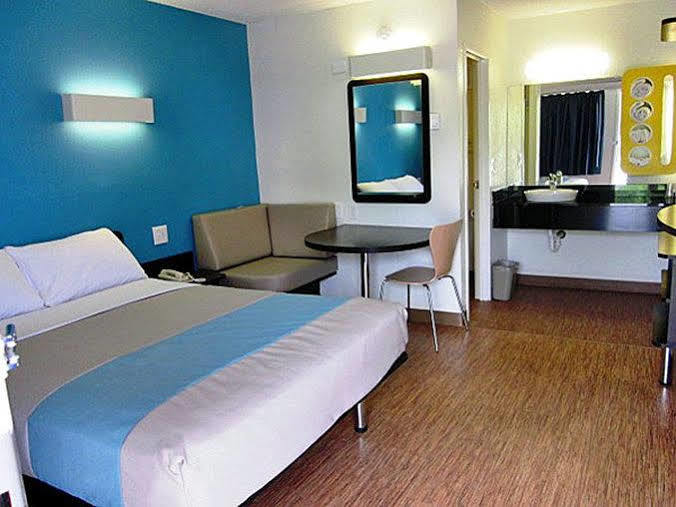 Motel 6-Overland Park, Ks Exteriér fotografie