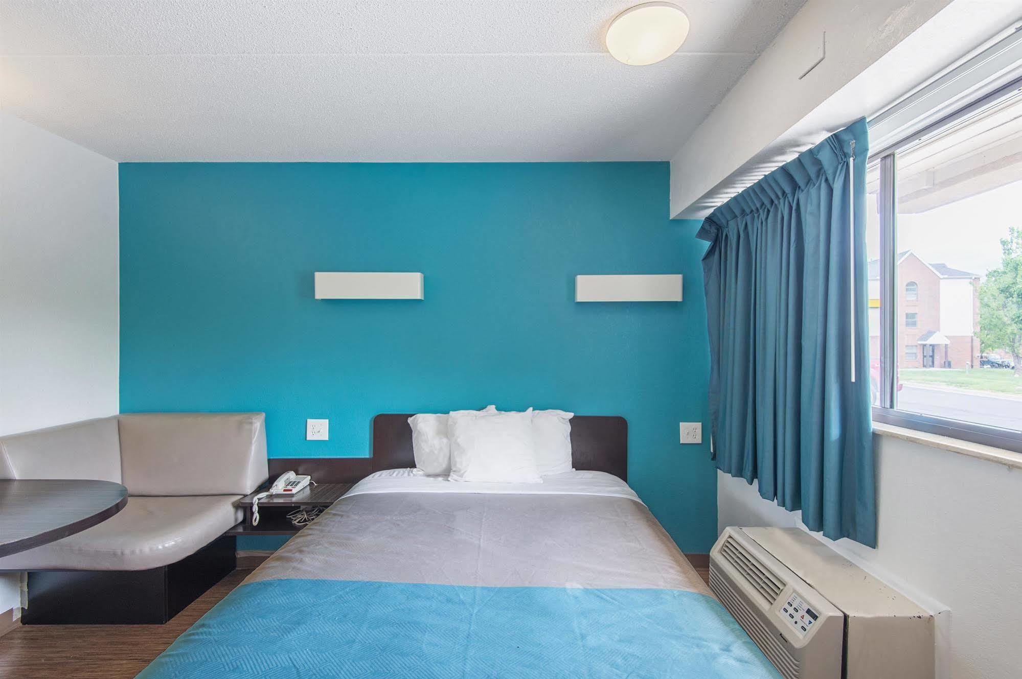 Motel 6-Overland Park, Ks Exteriér fotografie